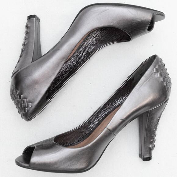 Elliott Lucca Metallic Pewter Gray Leather Braided Heels Size 6 - Picture 5 of 10